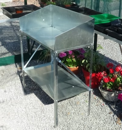 table de rempotage pour serre