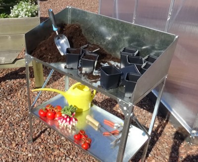 table de rempotage pour serre 2